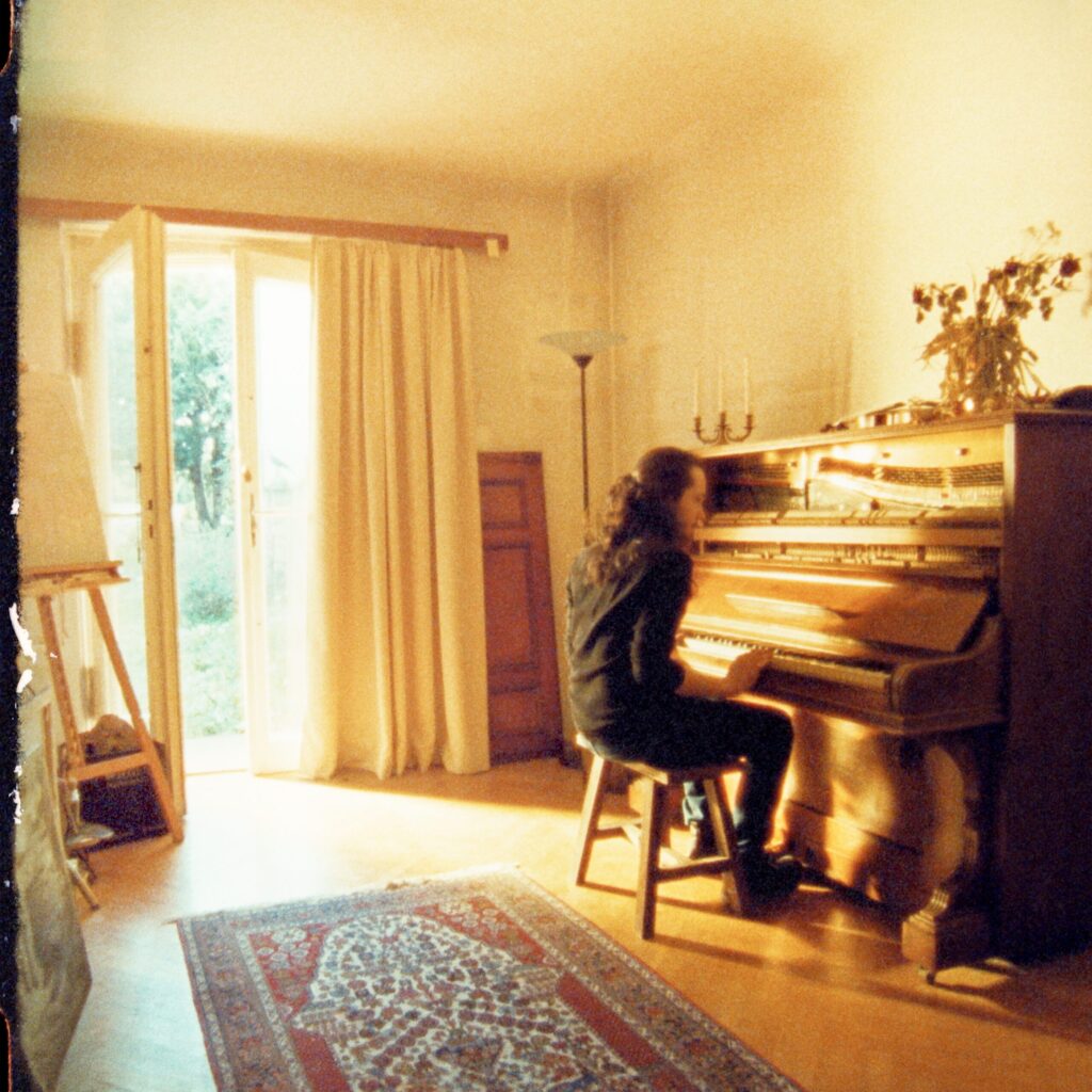 Single cover of Michael J. Keplinger’s debut single ‘Passing Thorugh’